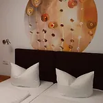 Am Schloss Hotel 3*