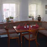 Hotel Am Schloss 3*