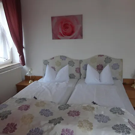 Am Schloss Hotel 3*