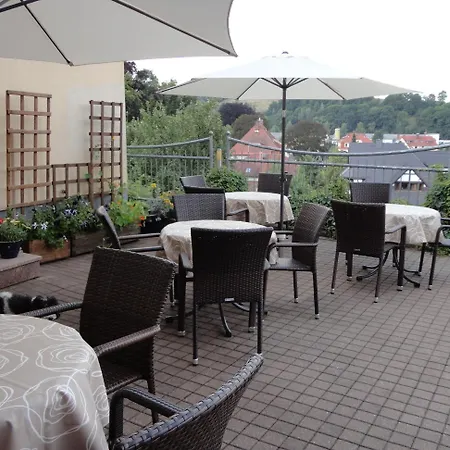 Am Schloss Hotel 3*