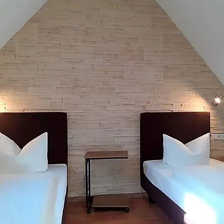Am Schloss Hotel 3*